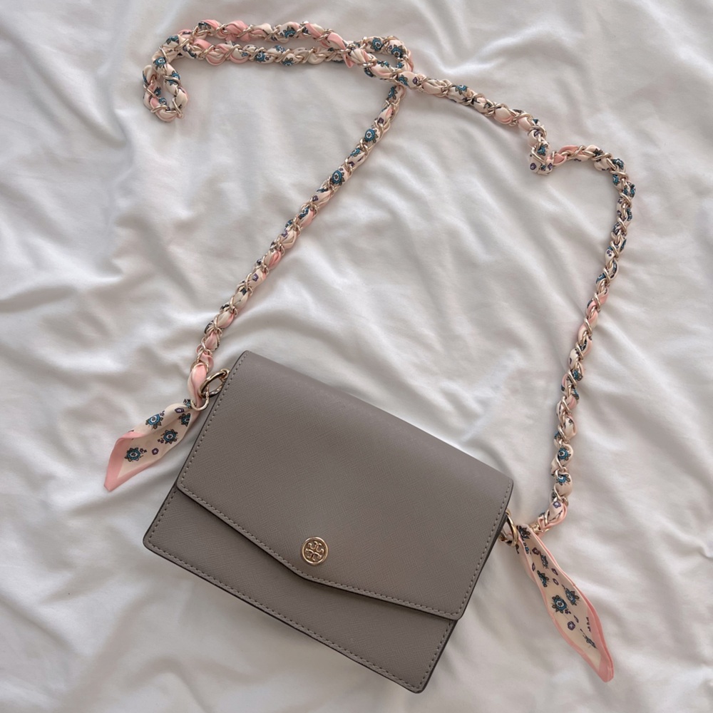 Tory Burch Gray Robinson Saffiano Leather Crossbody Bag